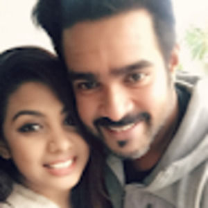 Meet your Posher, Yassar